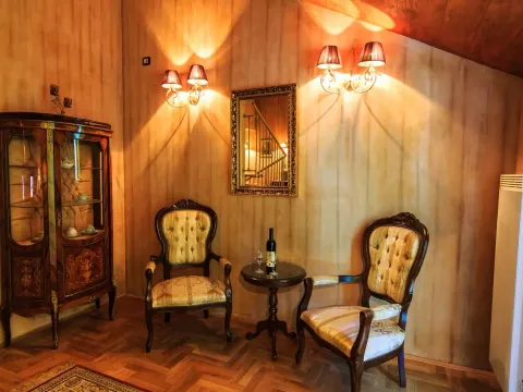 Prodaja, stan, 79m², Kotor, Crna Gora - image 12