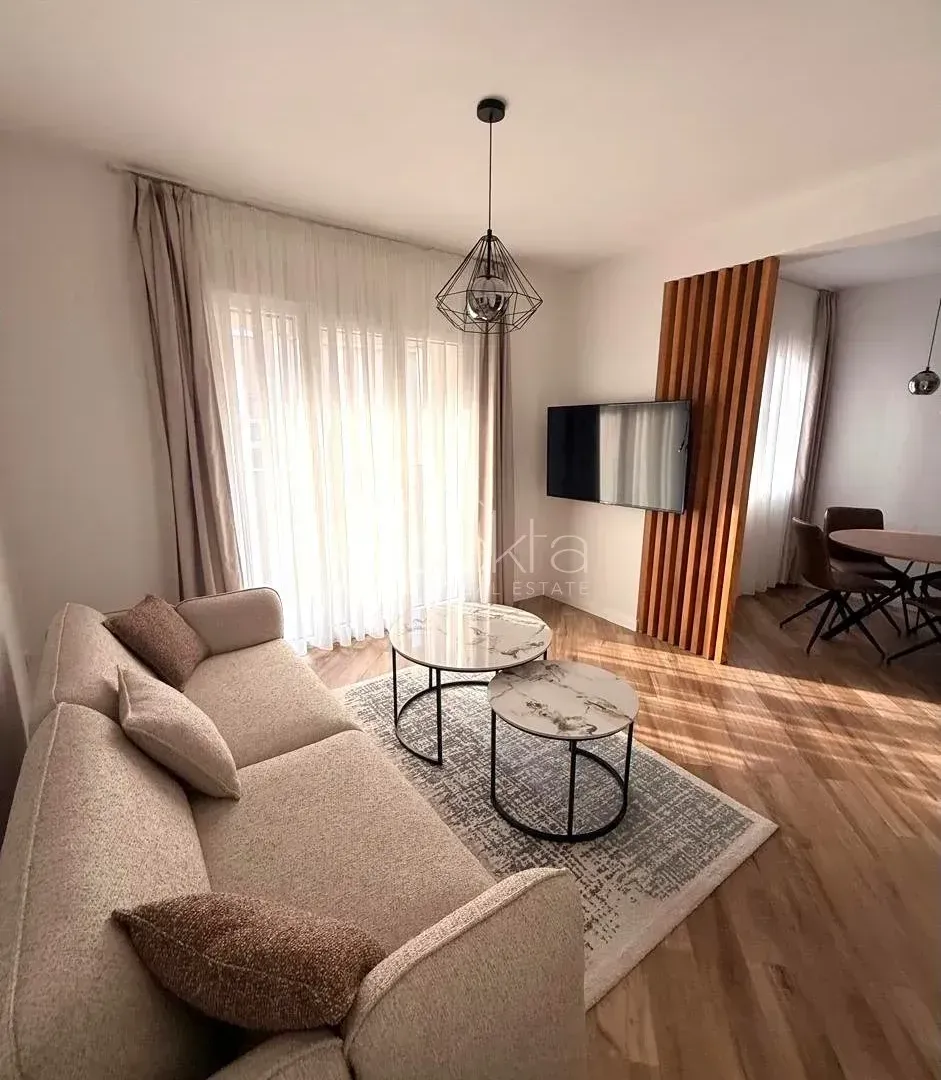 Rent, apartment, 60m², Tivat, Crna Gora