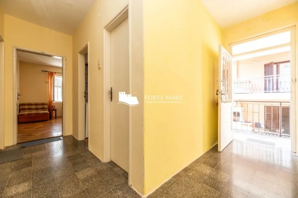 Prodaja, petosoban stan, 119m², Igalo, Herceg Novi
