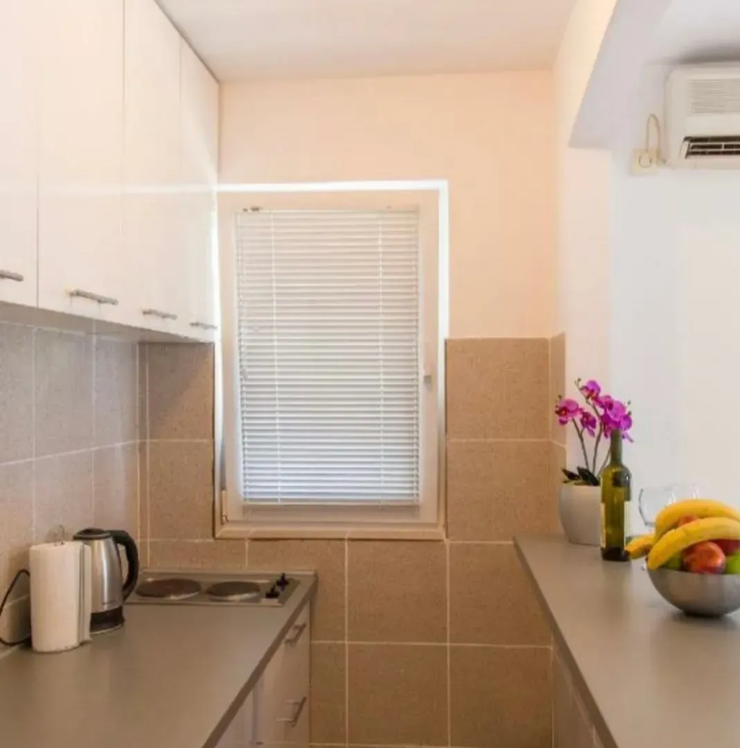 Rent, studio apartment, 28m², Centar, Budva