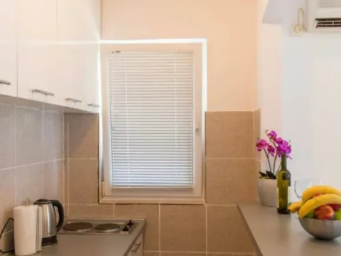 Rent, studio apartment, 28m², Centar, Budva - image 6