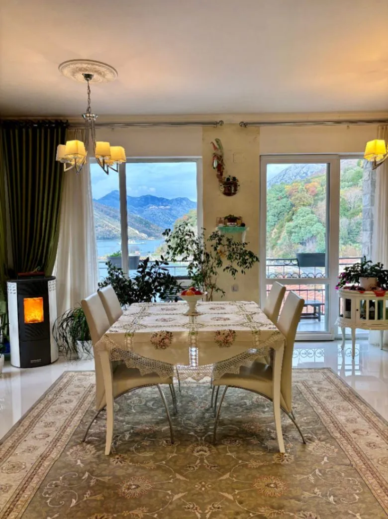 Prodaja, kuća, 86m², Lepetani, Tivat