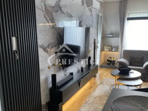 Prodaja, jednosoban stan, 46m², City Kvart, Podgorica - image 9