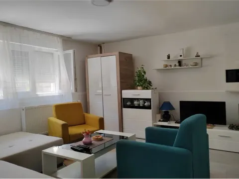 Prodaja, kuća, 142m², Apelovac, Niš - image 26