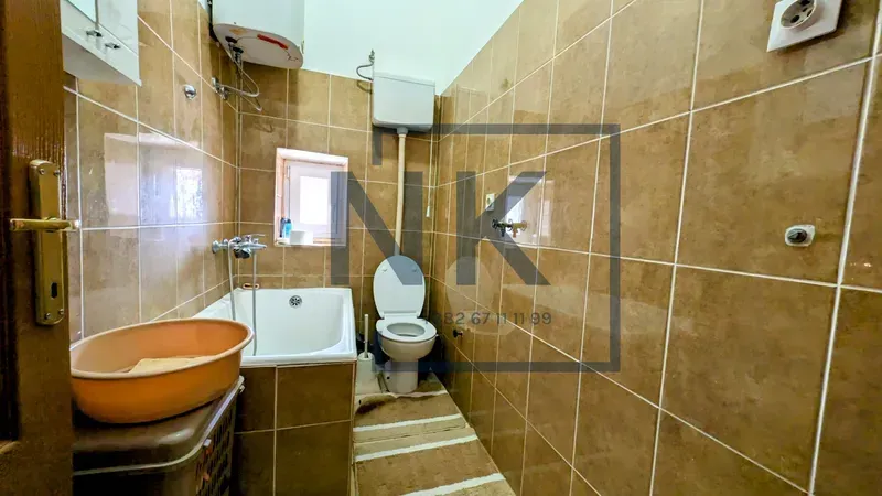 Prodaja, dvosoban stan, 84m², Stara Varoš, Podgorica