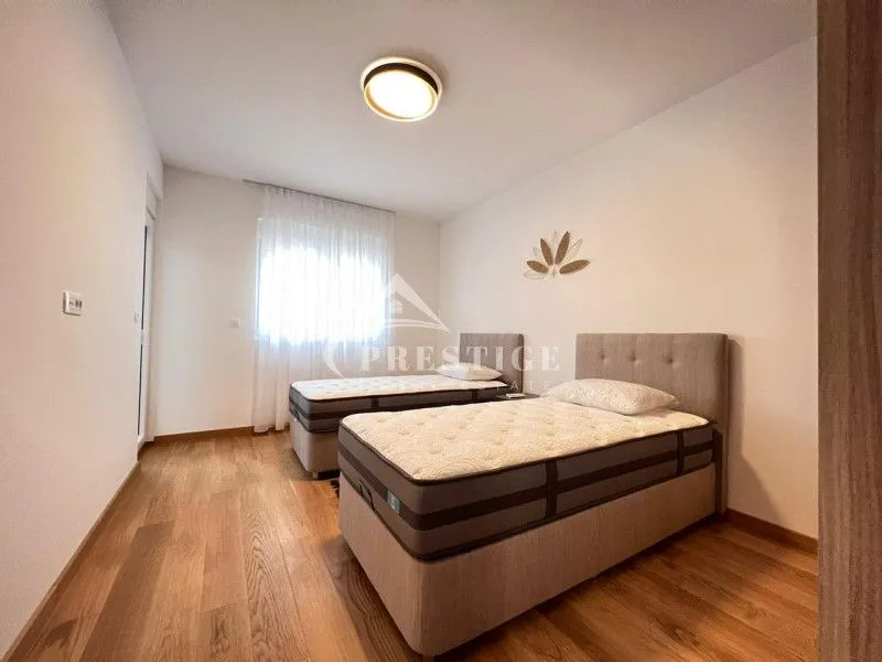 Rent, two bedroom apartment, 70m², City Kvart, Podgorica