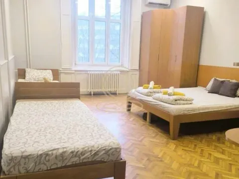 Izdavanje, trosoban stan, 100m², Centar, Novi Sad - image 5