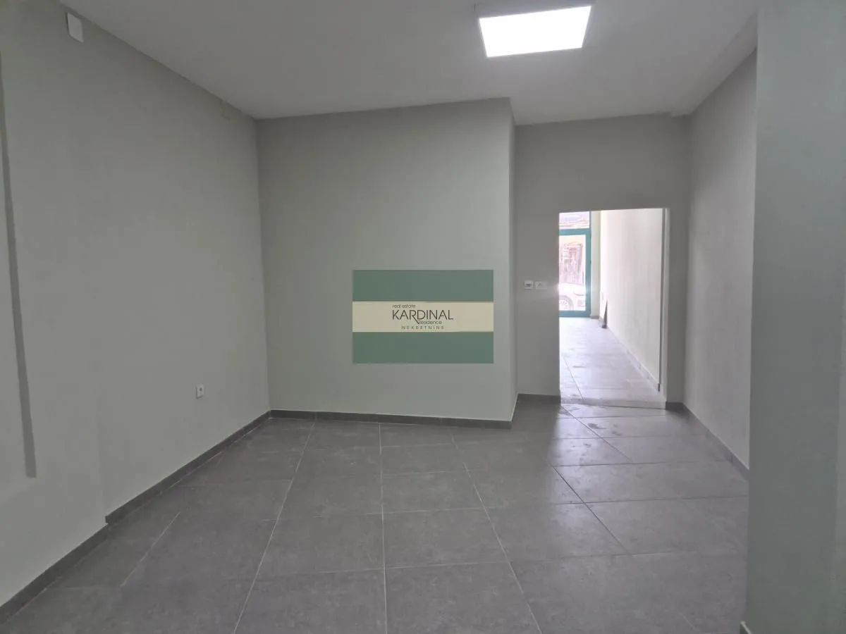 Sale, office space, 75m², Centar, Jagodina