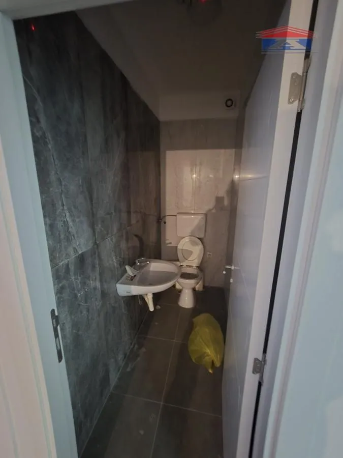Rent, office space, 306m², Grbavica, Novi Sad Sve Podlokacije