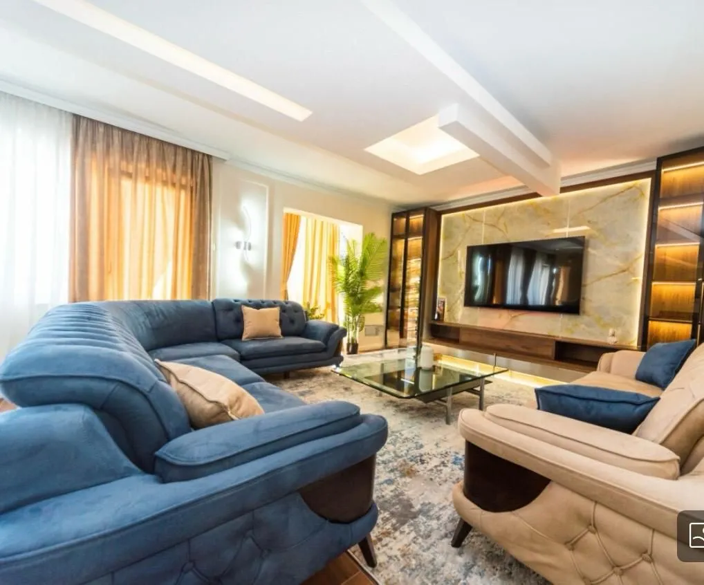 Rent, three bedroom apartment, 165m², Gorica C, Podgorica