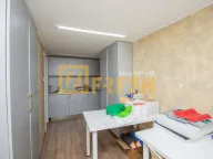 Izdavanje, poslovni prostor, 80m², Centar, Podgorica - image 5