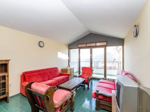 Sale, one bedroom apartment, 200m², Topla, Herceg Novi