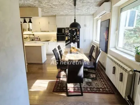 Izdavanje, četvorosoban stan, 100m², Autokomanda, Voždovac Sve Podlokacije - image 8