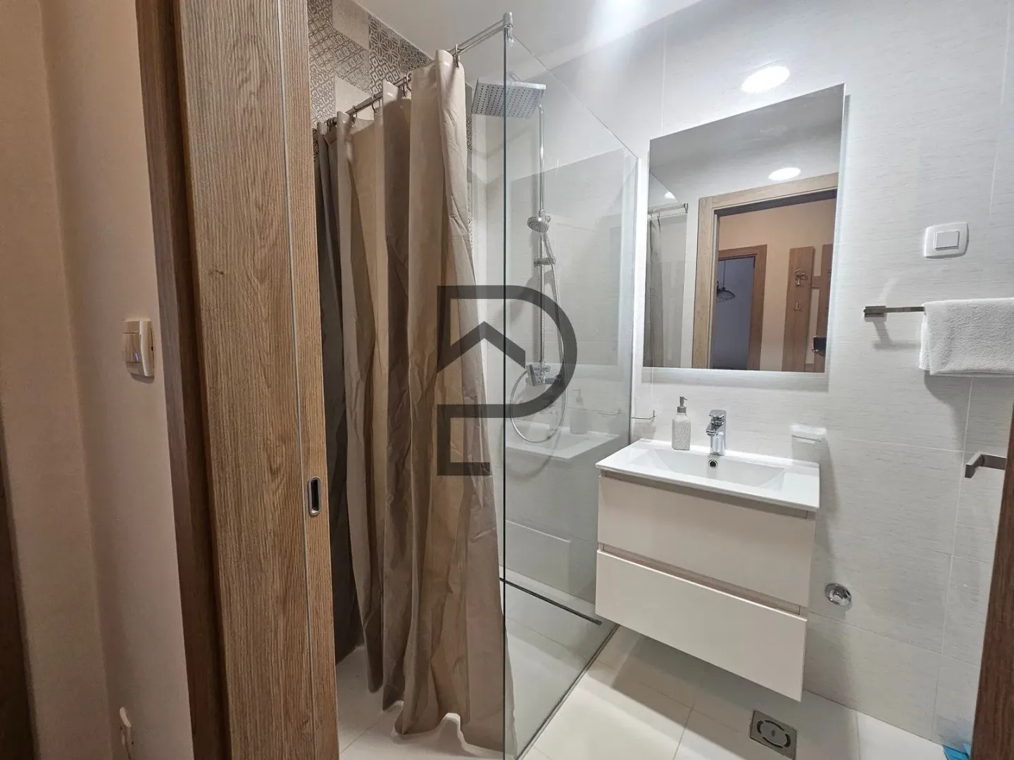 Rent, one bedroom apartment, 50m², Master Kvart, Podgorica