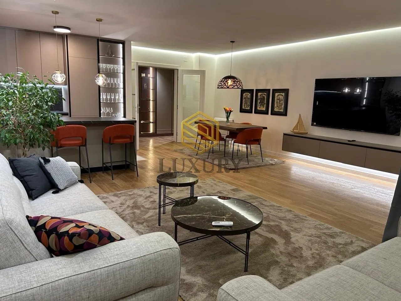 Rent, two bedroom apartment, 108m², Central Point, Podgorica