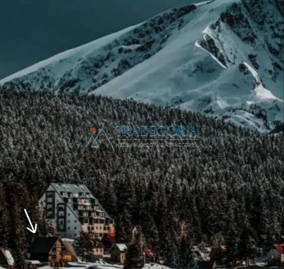 Prodaja, kuća, 320m², Žabljak, Crna Gora