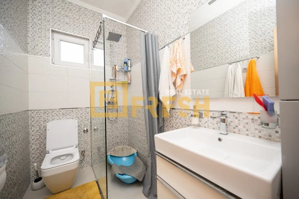Rent, house, 80m², Centar, Podgorica