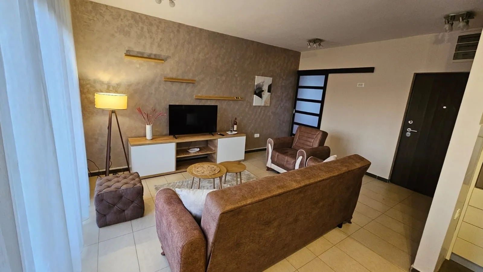 Prodaja, dvosoban stan, 85m², Zabjelo, Podgorica