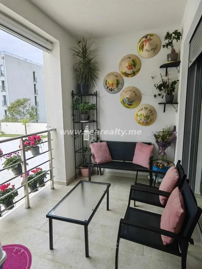 Prodaja, jednosoban stan, 52m², Kotor, Crna Gora