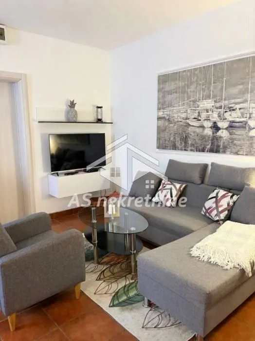 Rent, two bedroom apartment, 42m², Bulbulder, Zvezdara Sve Podlokacije