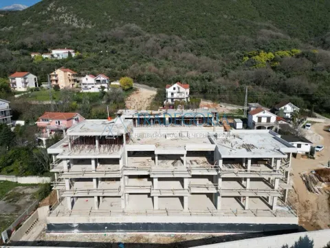 Prodaja, trosoban stan, 89m², Herceg Novi, Crna Gora - image 5