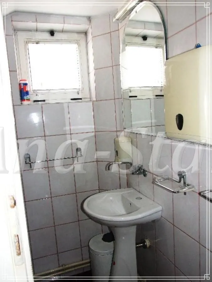 Rent, office space, 250m², Zemun Sve Podlokacije, Beograd