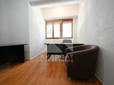 Rent, office space, 70m², Centar, Podgorica - image 5