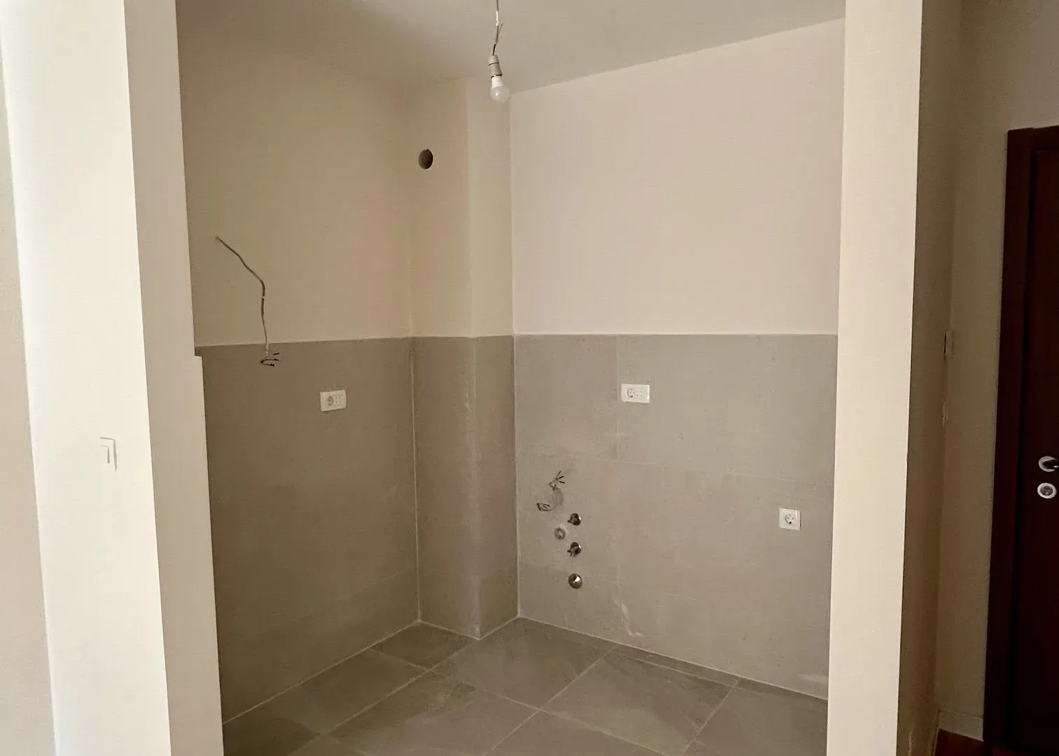 Rent, one bedroom apartment, 43m², Central Point, Podgorica