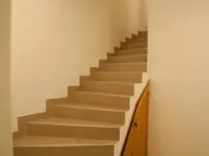 Izdavanje, poslovni prostor, 160m², Đeram Pijaca, Beograd - image 9