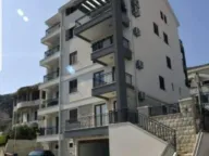 Rent, four bedroom apartment, 120m², Babin Do, Budva - image 2