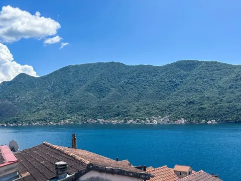 Prodaja, dvosoban stan, 87m², Perast, Kotor - image 7