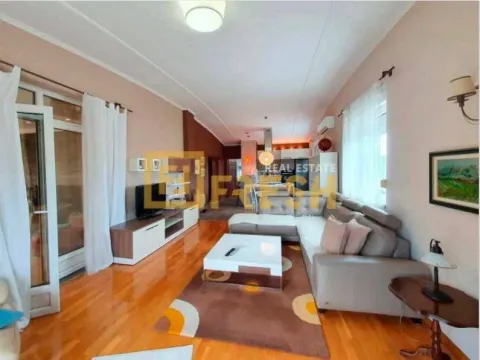 Prodaja, kuća, 525m², Tološi, Podgorica - image 4