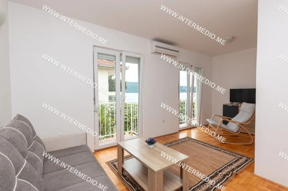 Prodaja, kuća, 141m², Savina, Herceg Novi