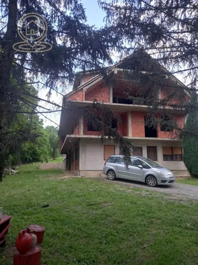 Prodaja, plac, 3885m², Palilula, Niš