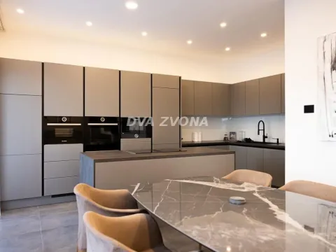 Sale, apartment, 309m², Bulevar Evrope, Novi Sad Sve Podlokacije - image 5