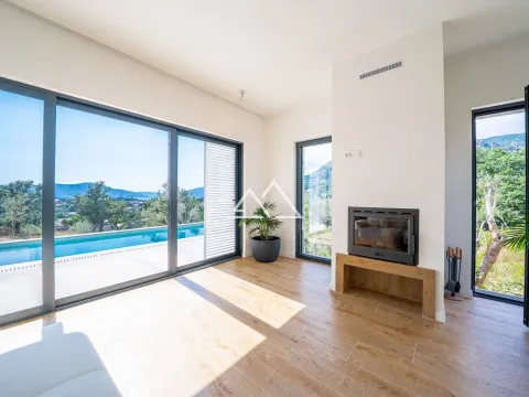 Prodaja, kuća, 220m², Tivat, Crna Gora - image 6