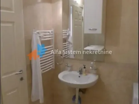 Izdavanje, trosoban stan, 77m², Voždovac Sve Podlokacije, Beograd - image 9