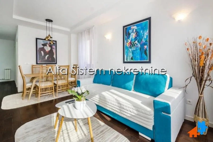 Izdavanje, trosoban stan, 65m², Novi Beograd Blok 67, Novi Beograd Sve Podlokacije