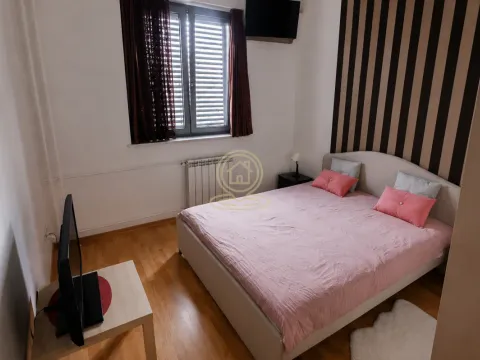 Rent, two bedroom apartment, 50m², Stari Grad, Beograd - image 6