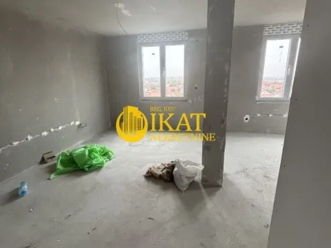 Prodaja, četvorosoban stan, 91m², Nova Pazova, Stara Pazova