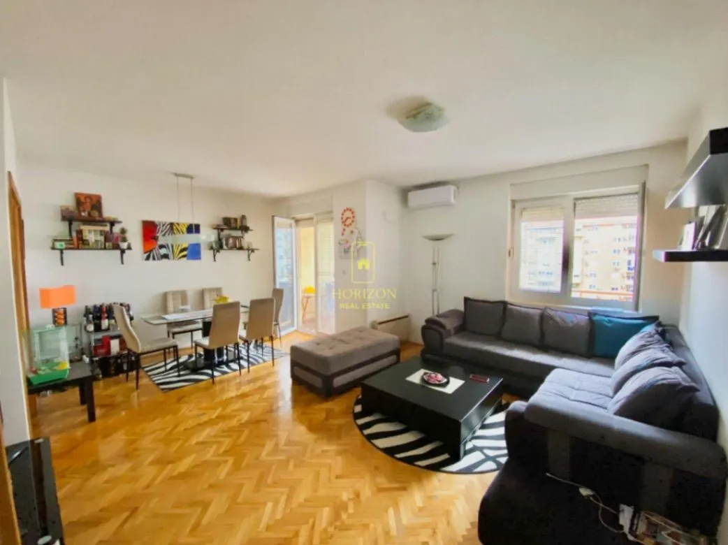 Prodaja, jednosoban stan, 57m², Stari Aerodrom, Podgorica