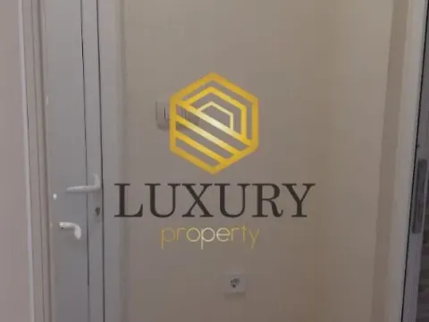 Izdavanje, jednosoban stan, 45m², Zlatica, Podgorica - image 9