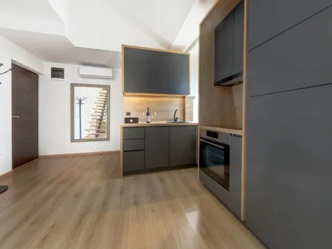 Rent, apartment, 45m², Pobrežje, Podgorica - image 3