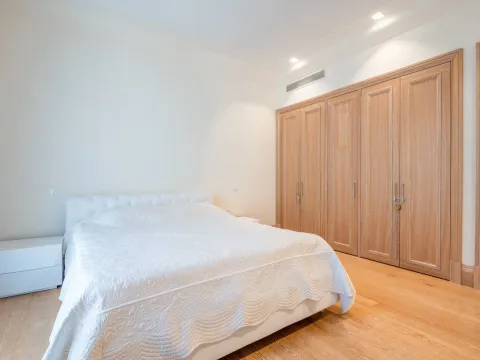 Prodaja, dvosoban stan, 123m², Porto Montenegro, Tivat - image 10
