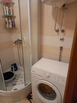 Izdavanje, jednosoban stan, 41m², Stari Aerodrom, Podgorica - image 3
