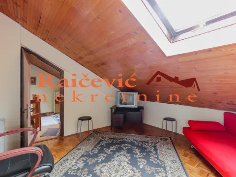 Rent, four bedroom apartment, 100m², Kumodraž 1, Kumodraž Sve Podlokacije - image 13