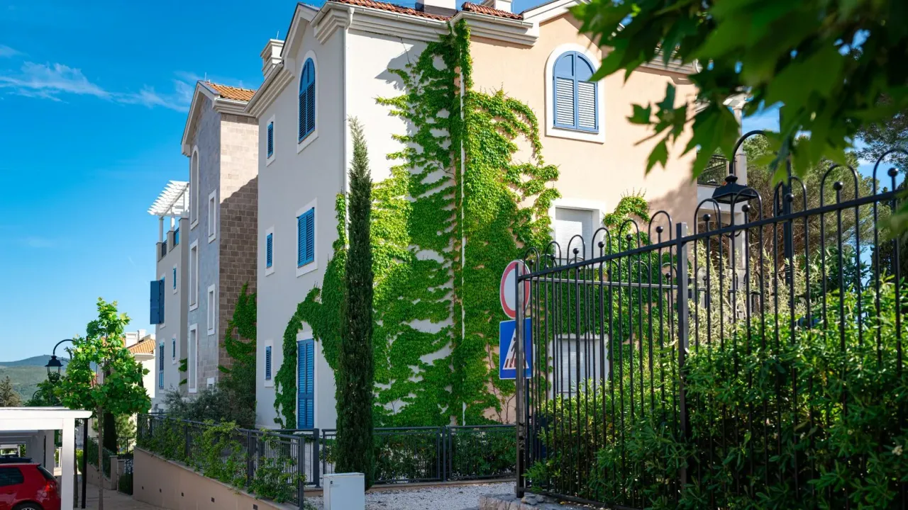 Sale, two bedroom apartment, 79m², Luštica Bay, Tivat
