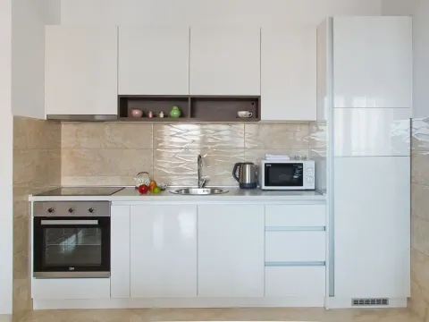 Sale, one bedroom apartment, 72m², Bečići, Budva - image 6