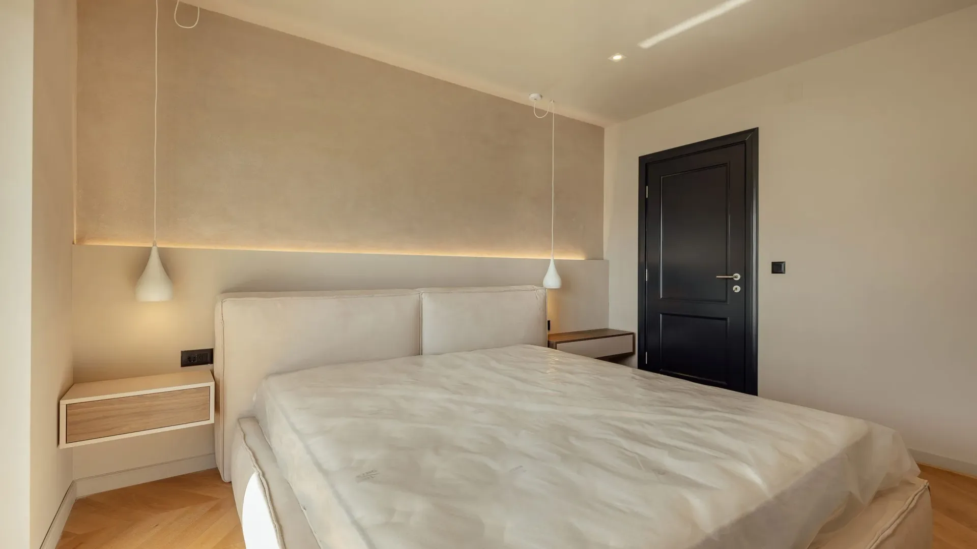 Prodaja, dvosoban stan, 180m², Savina, Herceg Novi