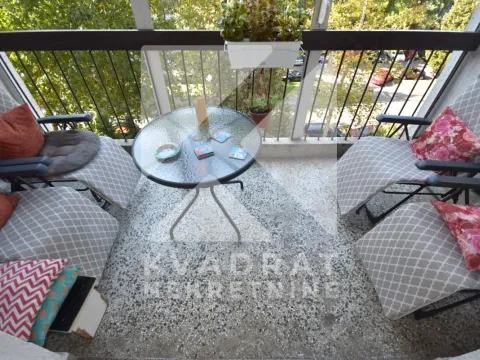 Prodaja, dvosoban stan, 80m², Pejton, Podgorica - image 15